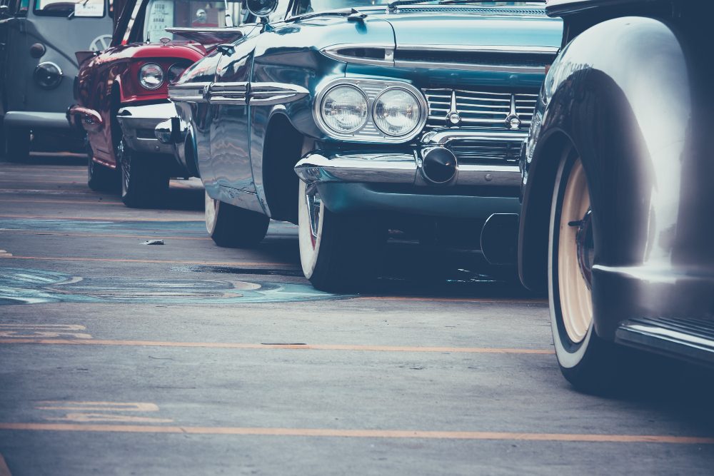 Best Classic Cars for Beginners