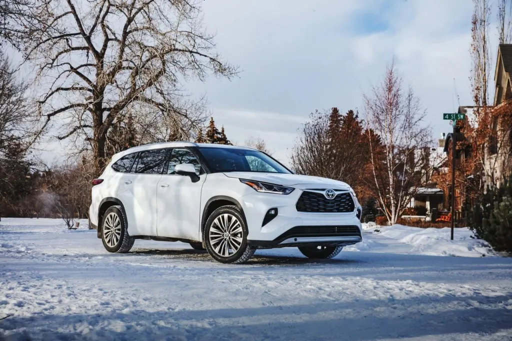 2023 toyota highlander
